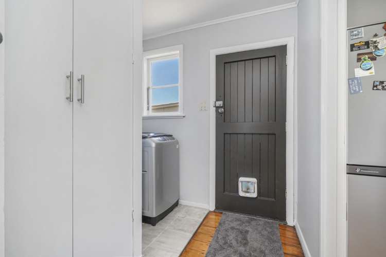 14 Watts Crescent Hamilton East_7