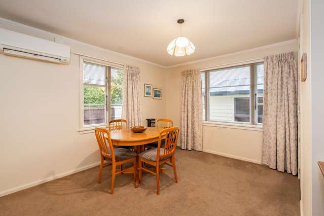 81 Blighs Road Bryndwr_3