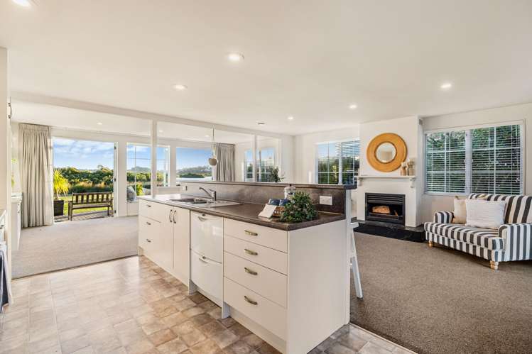 47A Maygrove Drive Orewa_14