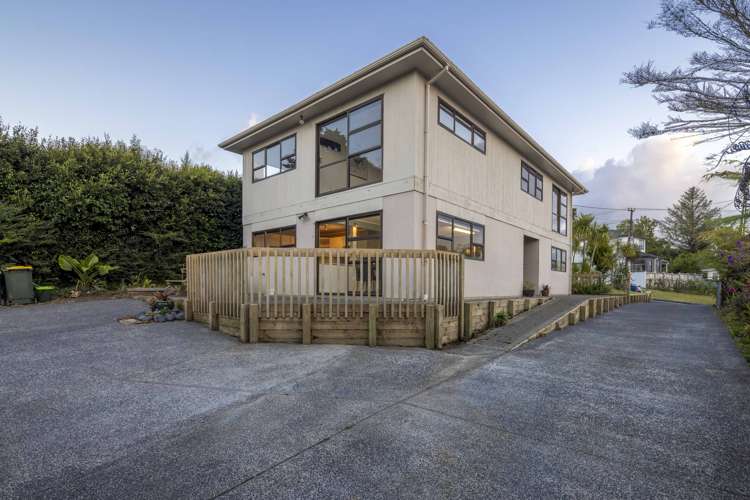 18 Pine Avenue Henderson_19