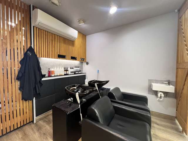 7/3 Middle Road Havelock North_3