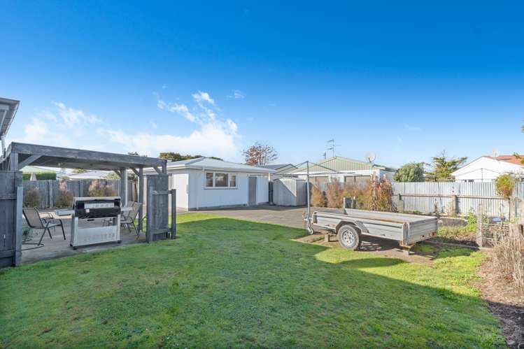 6 Hobson Place Solway_17