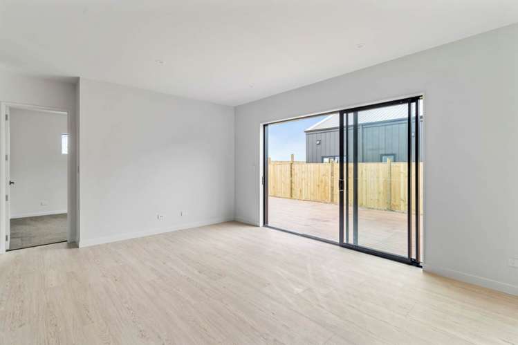 81 Clarks Beach Road Clarks Beach_5