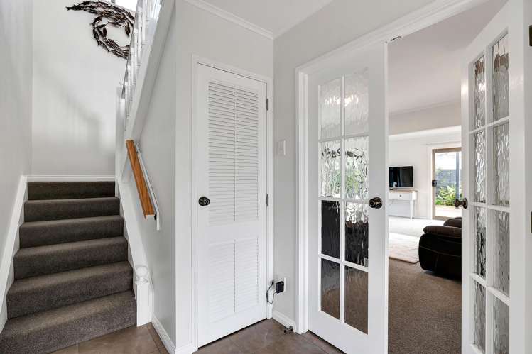 11 Leatham Avenue Strandon_5