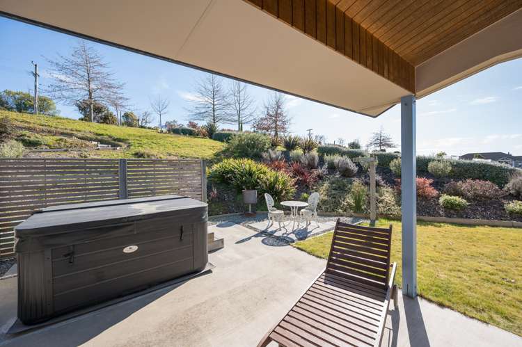 16 Research Orchard Road Redwood Valley_22