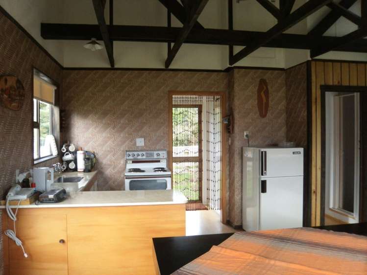 20 Ocean Grove Owaka_8