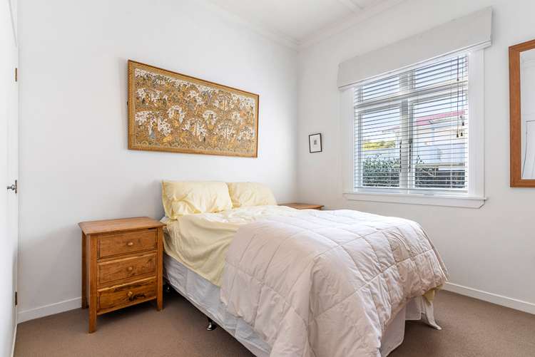 176 Grey Street Onehunga_16