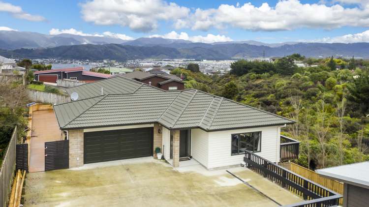 90 Kirton Drive Riverstone Terraces_24