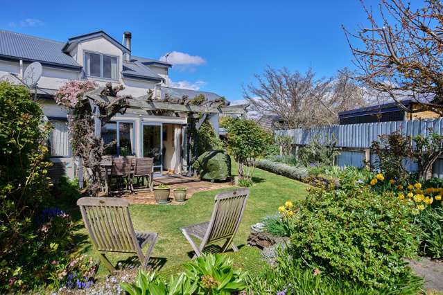 2/9 Argyle Place Arrowtown_1