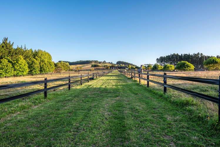 903 Old North Road_2