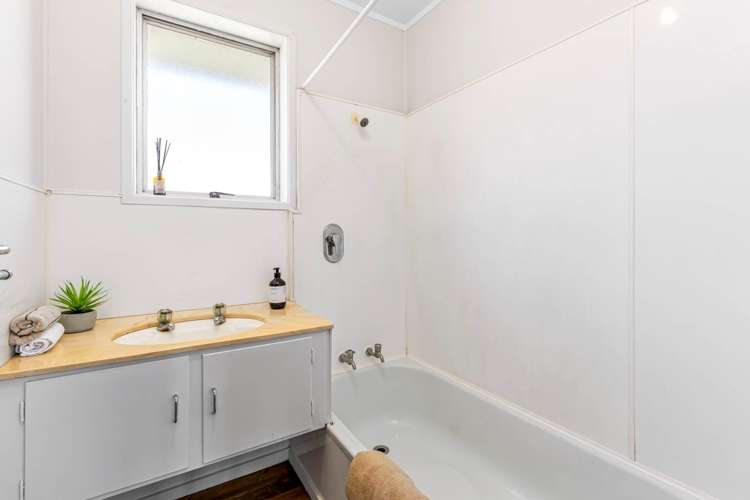 2/48 Mcleod Road Henderson_8