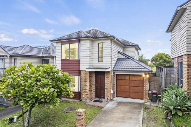 4 Bedrooms Family Home for Sale in Albany-Must See