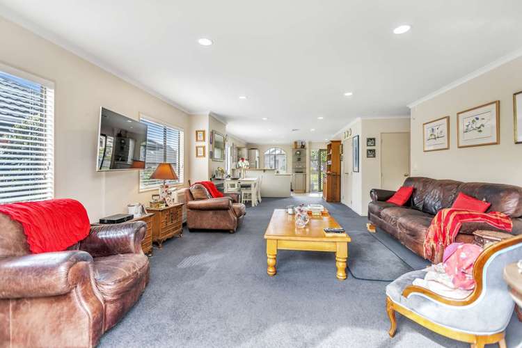 285unit Vaughan Road Owhata_8