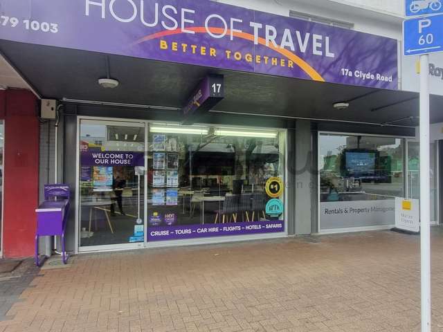 Unit A/17 Clyde Road Browns Bay_4