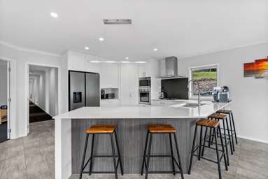 12 Catherin Servant Close_2