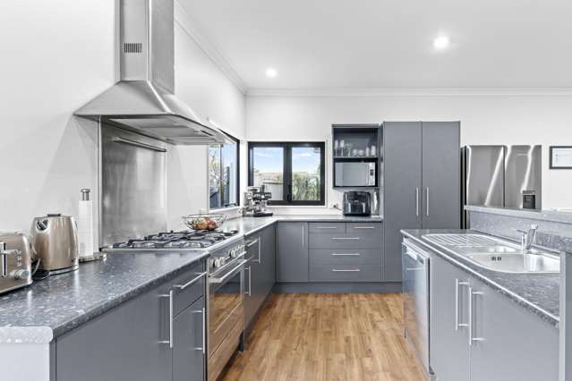 2 Pharazyn Street Feilding_4