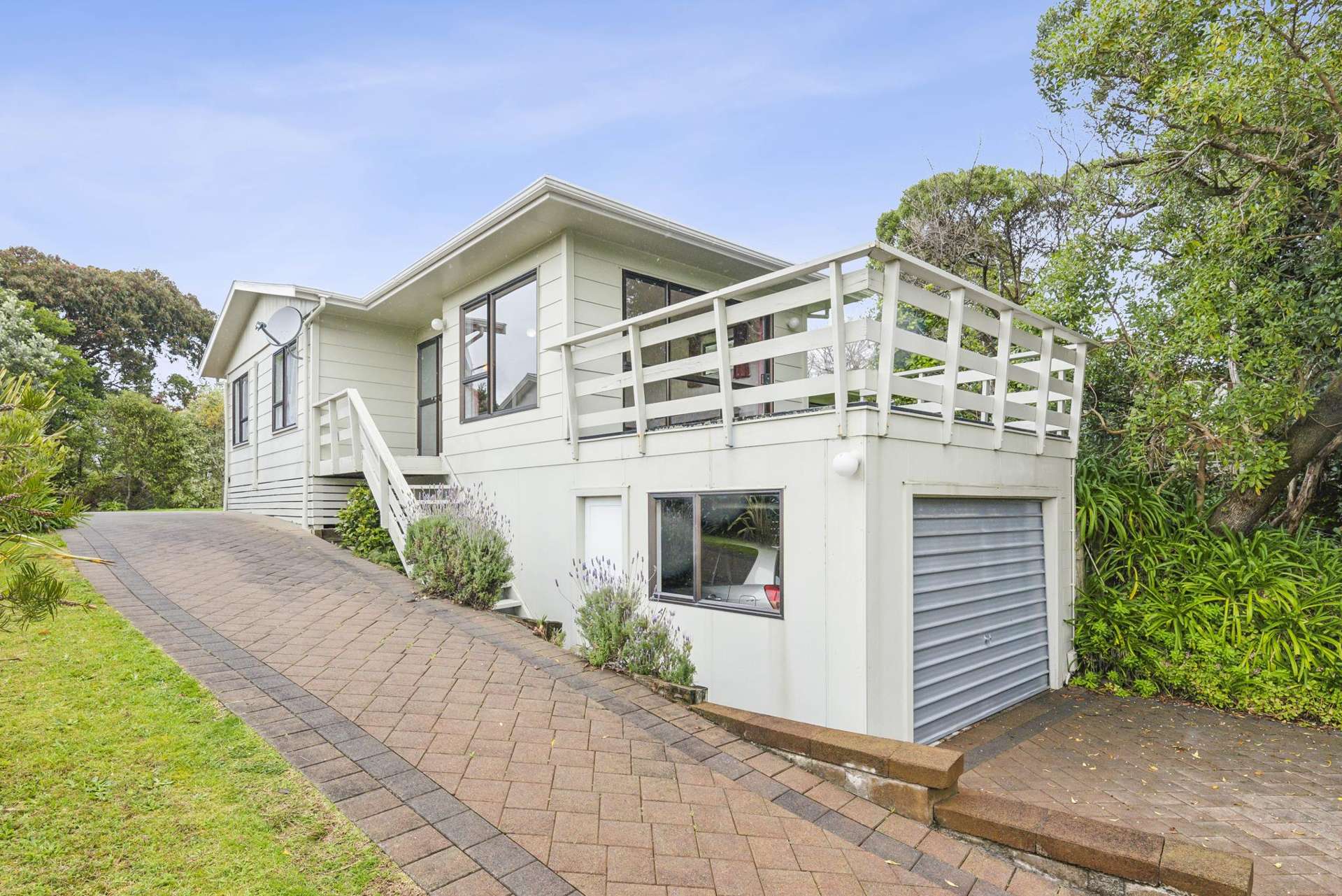 66 Renown Road Raumati South_0