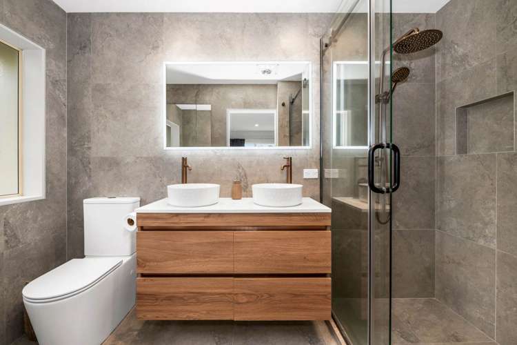 18 Dunvegan Rise East Tamaki Heights_16