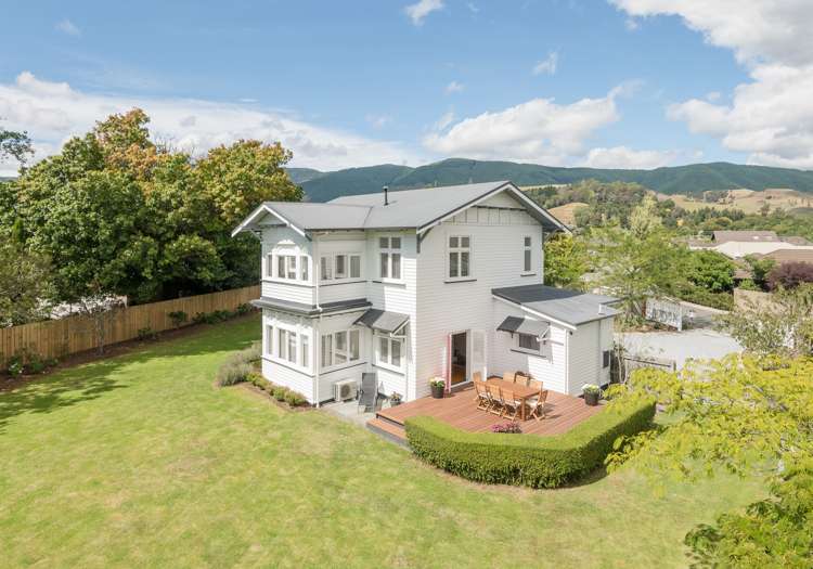 6 Lucy Murcott Place Stoke_9