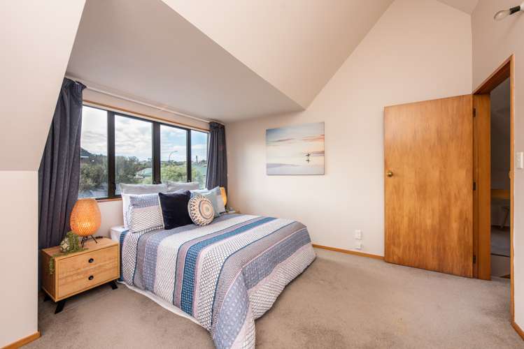 8a Campbell Street Karori_11