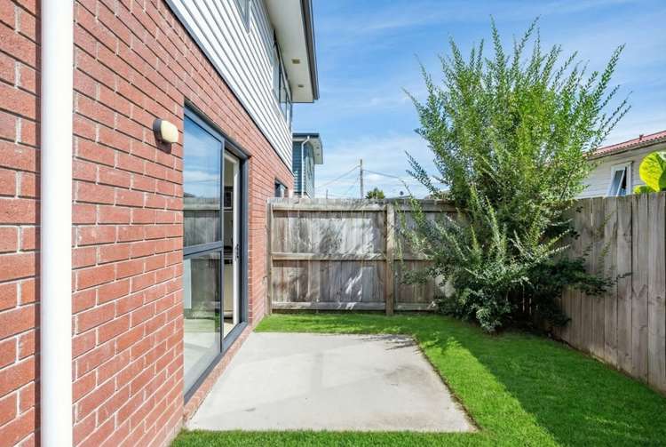 2/54 Helena Road Hillcrest_14