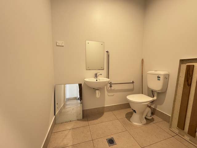 21/63 Kestev Drive Flat Bush_3