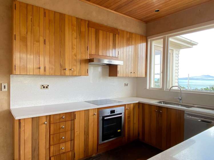 107 Aberdeen Road Castor Bay_8