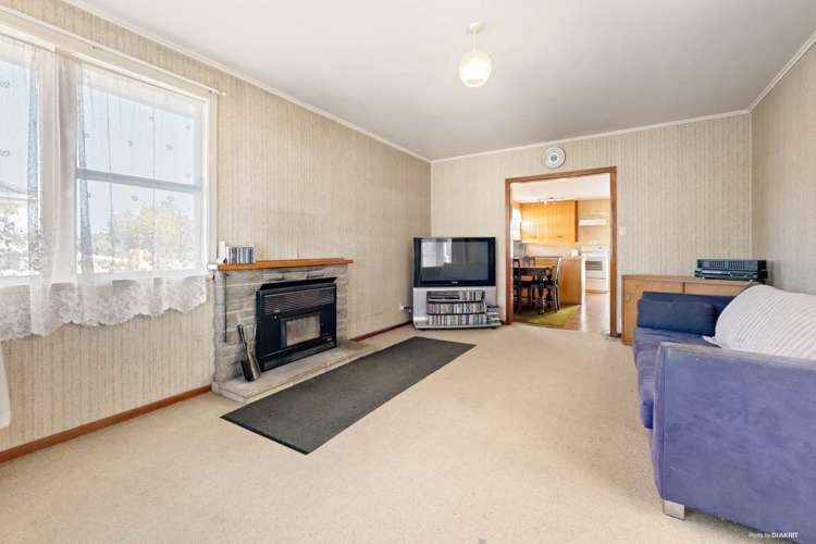 14 Aronui Terrace Kelston_6