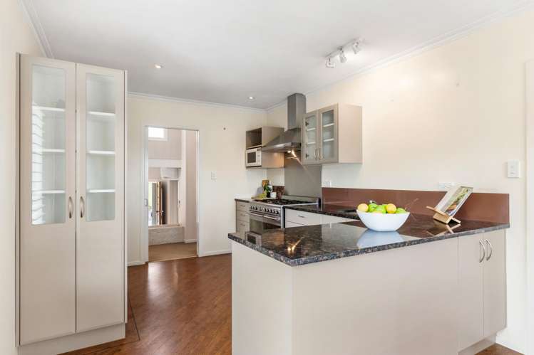 8 Alleyne Court Brown Owl_2