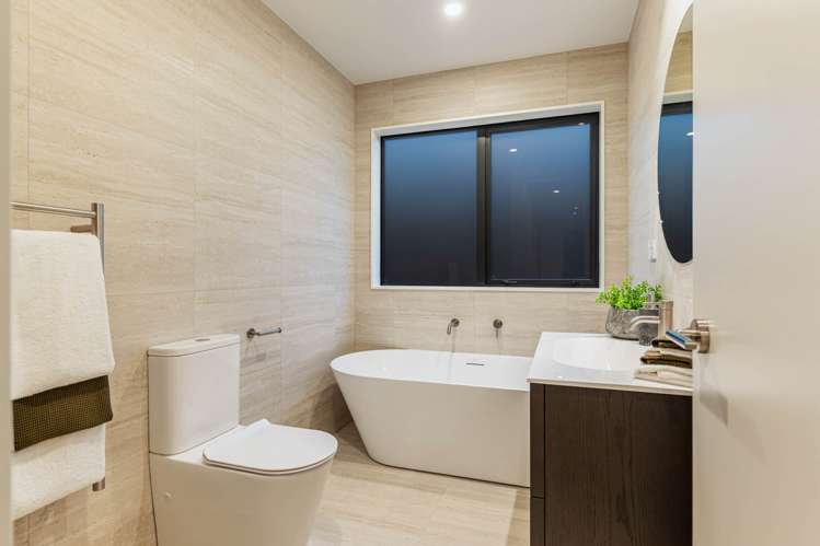 29 Tukutata Crescent Milldale_15