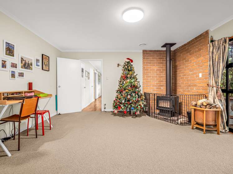 7 Downer Street Helensville_9