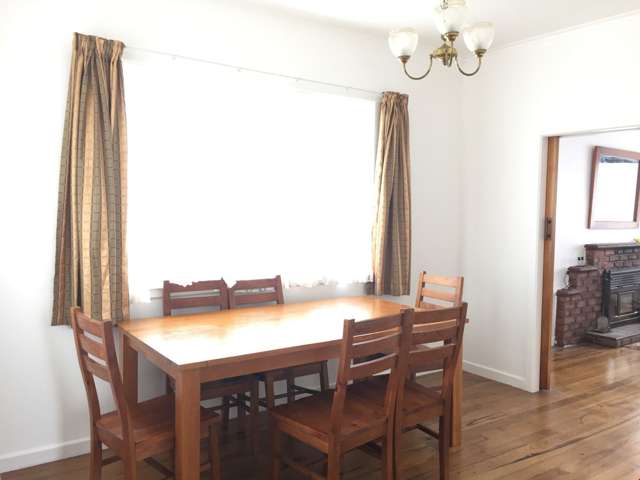 91 Beach Road Mellons Bay_4