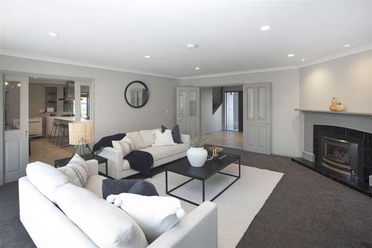 6 Primrose Hill Lane Casebrook_9