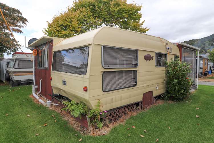 C15 - 473 Thames Coast Road_5