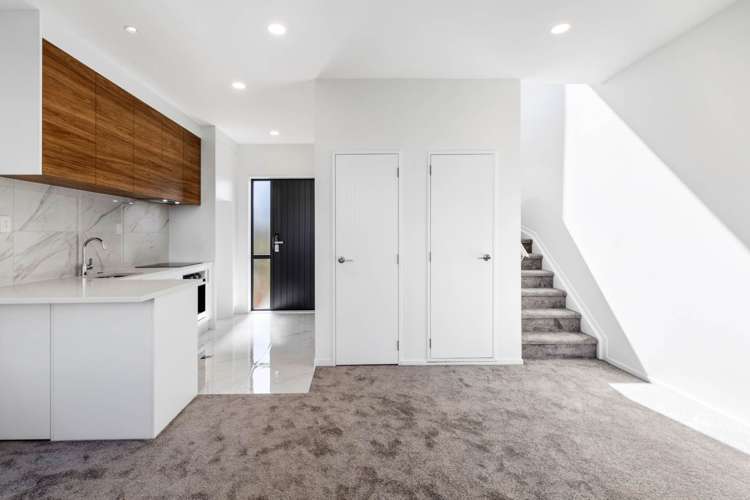 140a Tiriwa Drive Massey_5