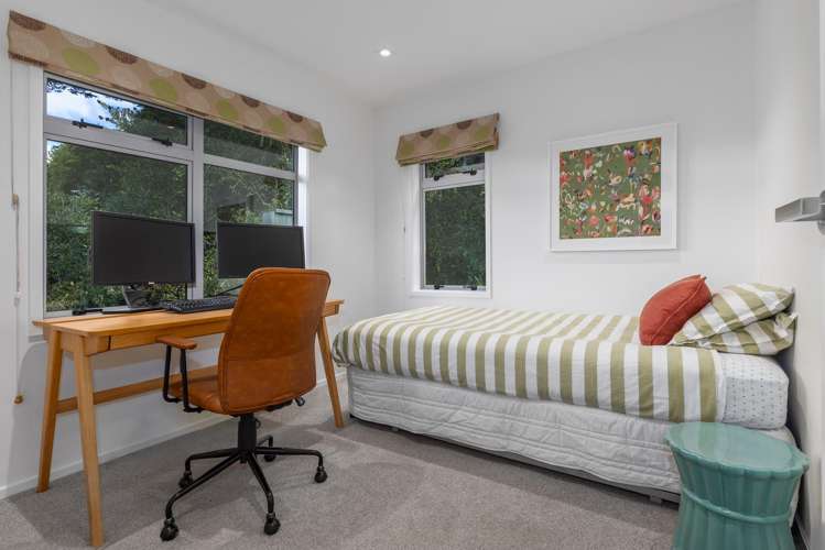 8 Tiromoana Road Raumati South_16