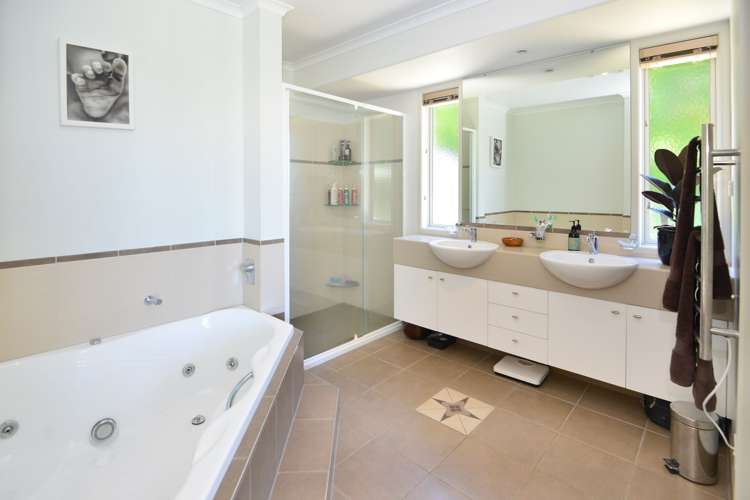 1141a Whangaparaoa Road Tindalls Beach_13