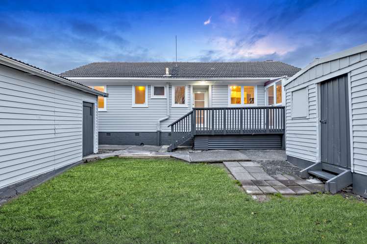 24 Williams Crescent Otara_5