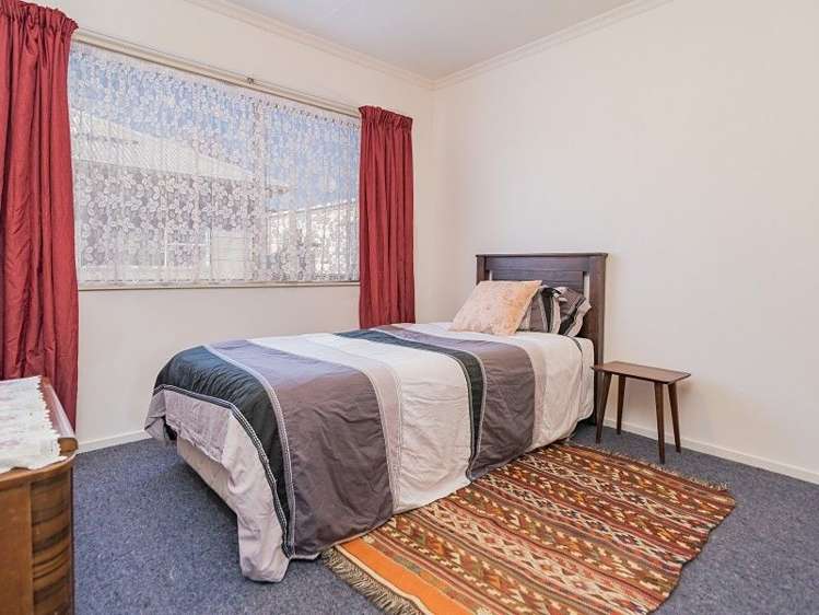 8 Ashcroft Place Richmond_14