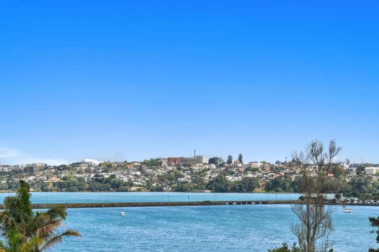 163A Paritai Drive Orakei_7