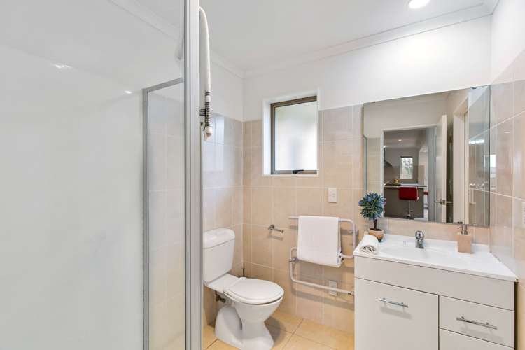 4 Kokako Rise Papakura_12