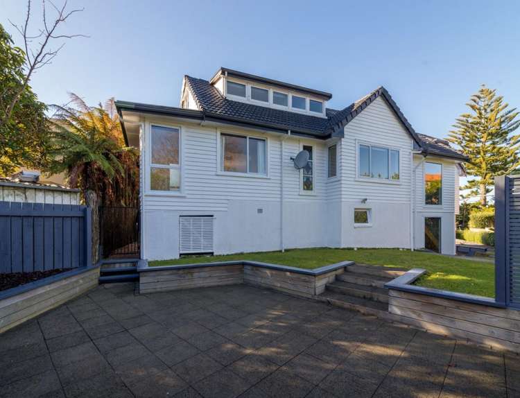 22 Grand Vue Road Kawaha Point_11