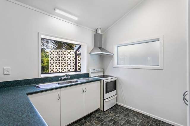 3/6 Alana Place Mount Wellington_2