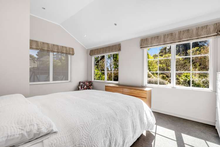 27 Charles Dickens Drive Mellons Bay_25