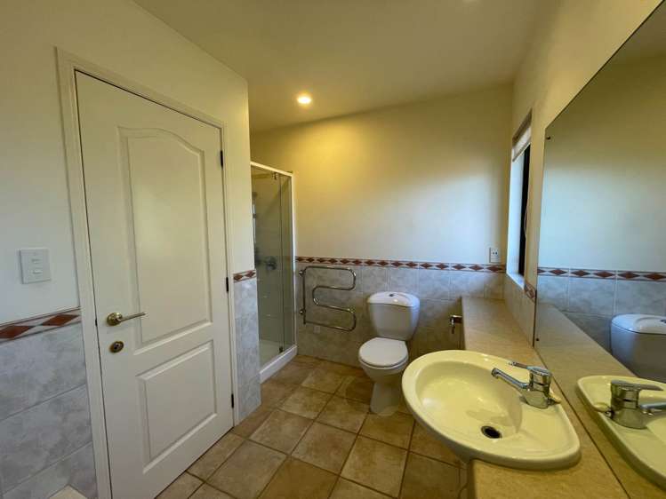 2/12 McArthur Avenue St Heliers_17