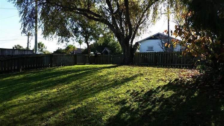 19a Alma Street Te Atatu South_9