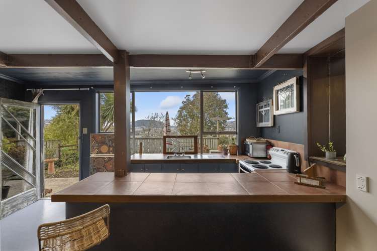 53 Easther Crescent Kew_17