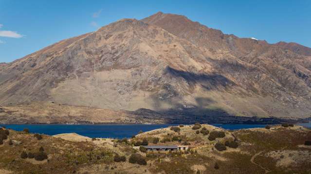 - West Wanaka Road, Roys Peninsula Glendhu Bay_3