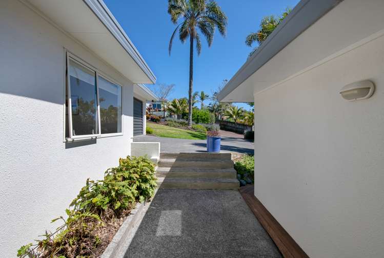 27 Fitzwilliam Drive Torbay_19