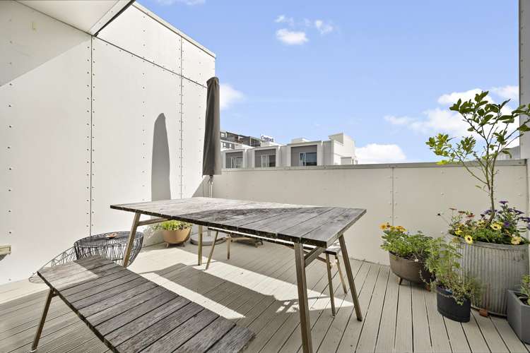 16J Fisher-Point Drive Freemans Bay_3